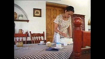 Delia Matache Kocası Xxl İle Otelde Sikikleri